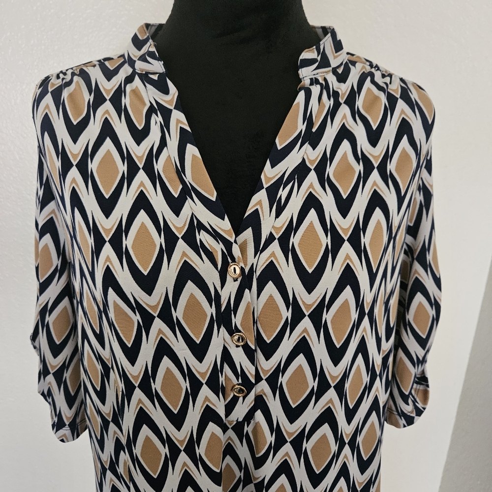 V neck 3/4 Sleeve Pattern Womens Blouse